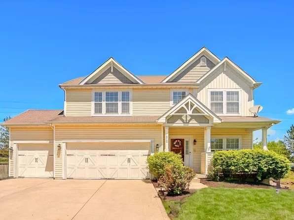 612 Royal Crest Way, O Fallon, IL 62269