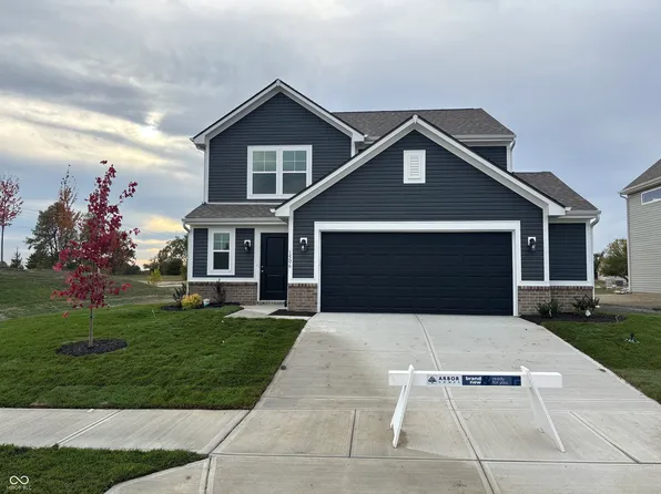 1506 Hardwood Dr, Sheridan, IN 46069