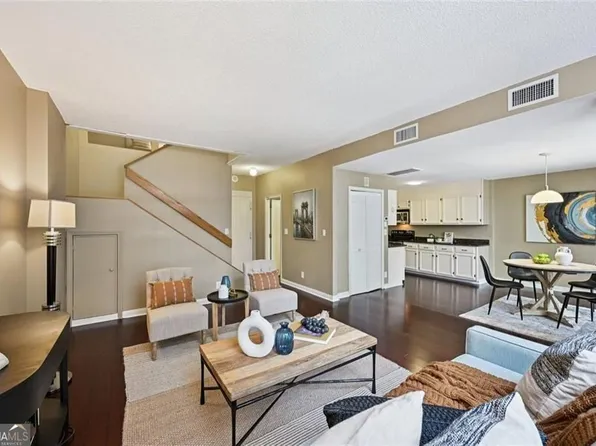 145 15th St NE APT 204, Atlanta, GA 30309