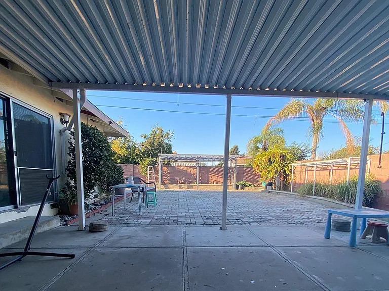 3115 W Olinda Ln — Photo 25