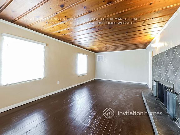 5th image of 806 E Amelia Ave
