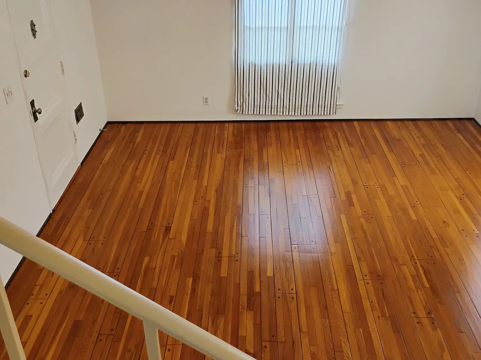 2 bed, 1150 sqft, $3,295 — Photo 3