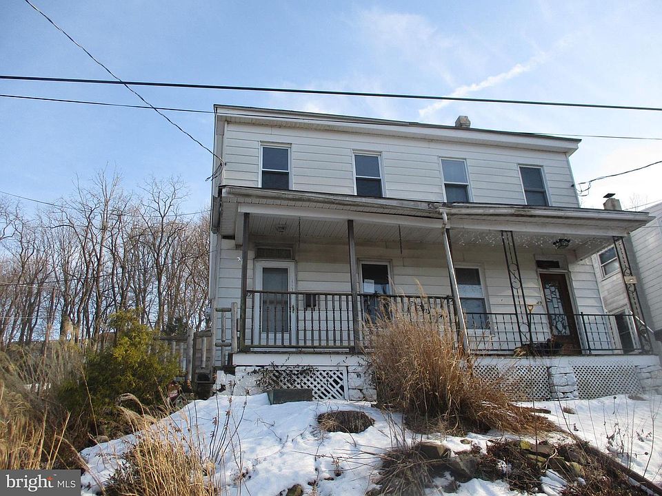 1st image of 47 Ash St