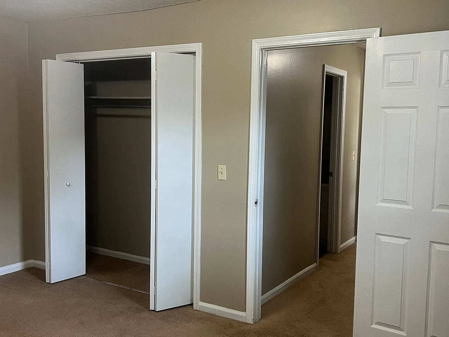 505 Concord Rd — Photo 2