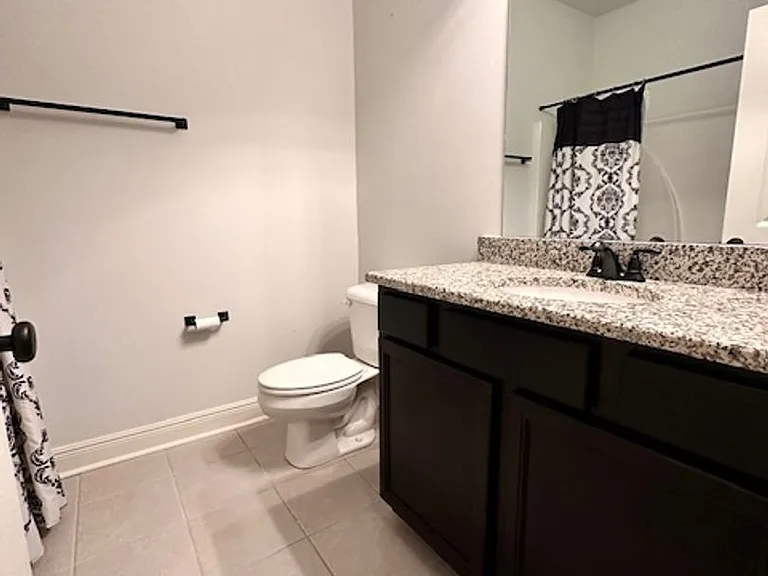 101 Lexi Falls Ln — Photo 11