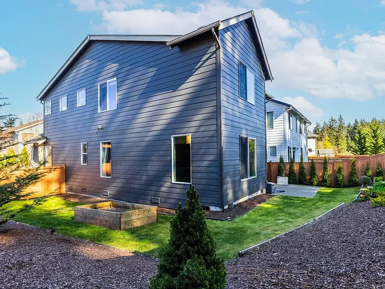 120 Pickford Pl SW — Photo 18