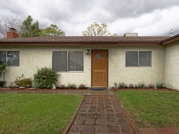 5th image of 15790 Ceres Ave