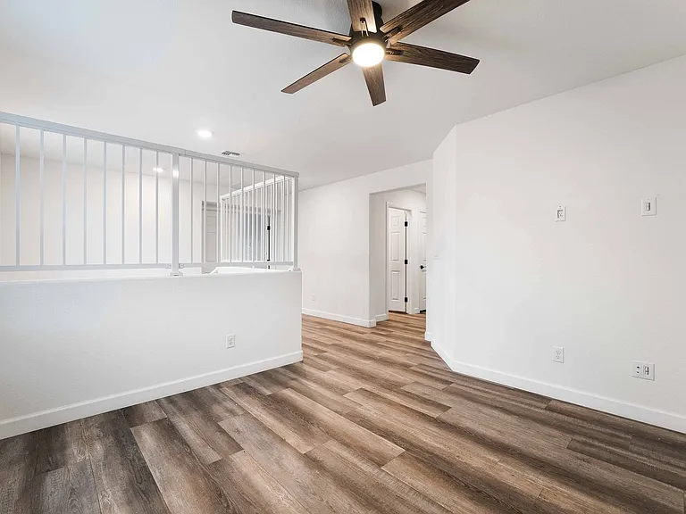 7547 Mojave Wind Ave — Photo 16