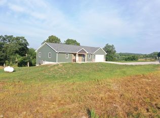 21207 Creek Cir, Centerville, IA 52544