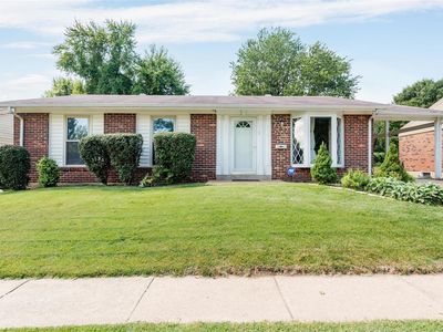 2162 Central Pkwy, Florissant, MO, 63031