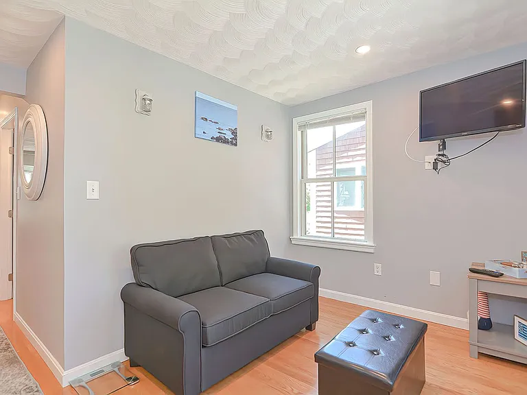 10 Josephs Way — Photo 22