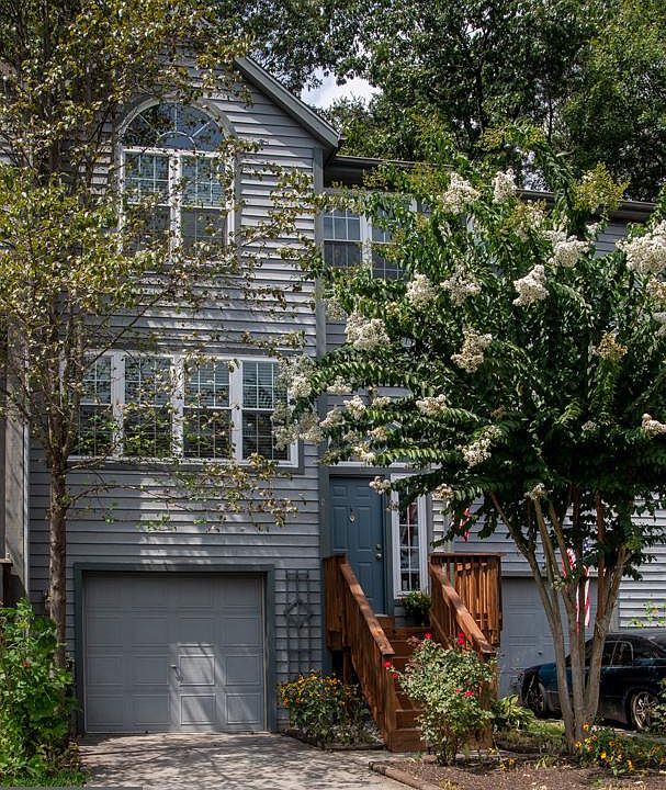 1st image of 1818 Whites Ferry Pl