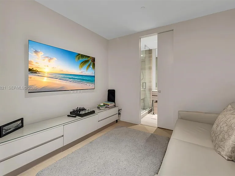 18975 Collins Ave #2802 — Photo 36