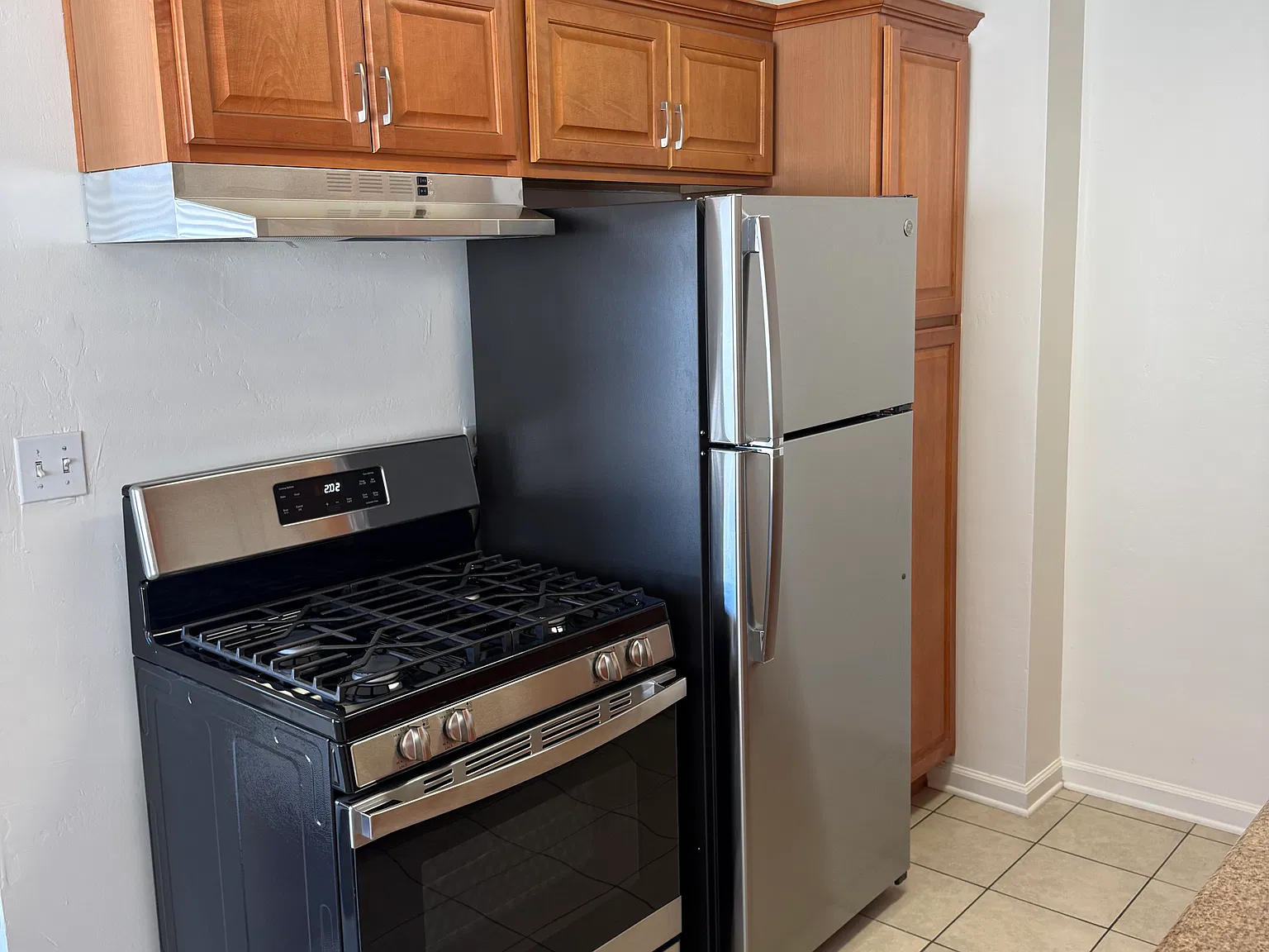 1 bed, 510 sqft, $2,100 — Photo 2
