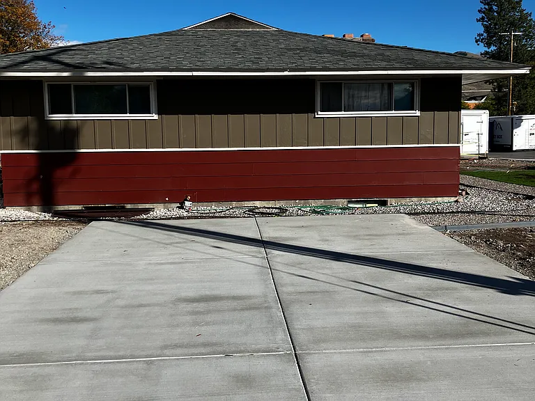 1740 Trail St — Photo 2