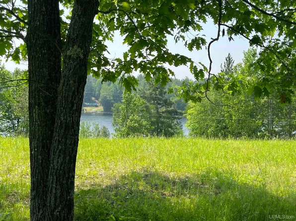 W3335 Lake Louise Dr N Lot 15, Vulcan, MI 49892