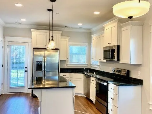 234 Grand Ave #B, Spring Hill, TN 37174
