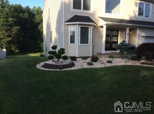 20 Emily Dr, Old Bridge, NJ