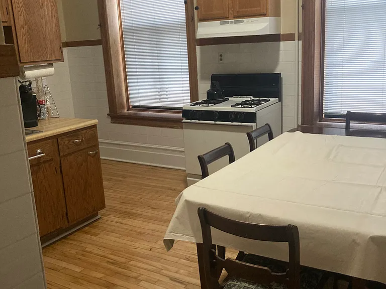 705 W Belmont Ave #2F — Photo 9