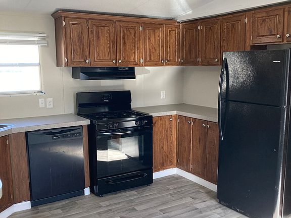3rd image of 5505 S Everett Ave #209
