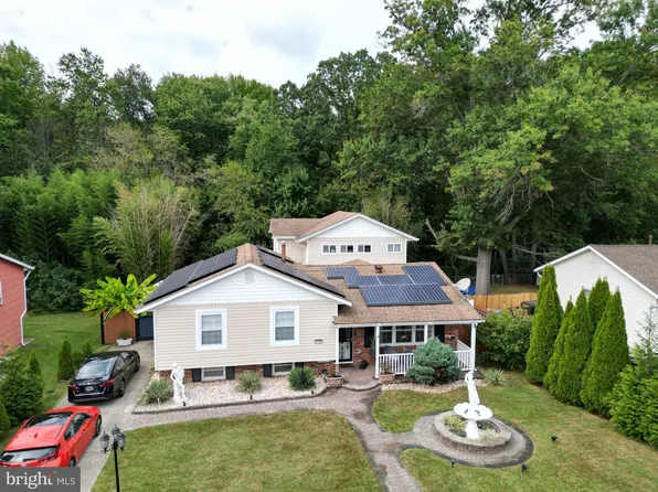 145 W Rutherford Dr, Newark, DE 19713