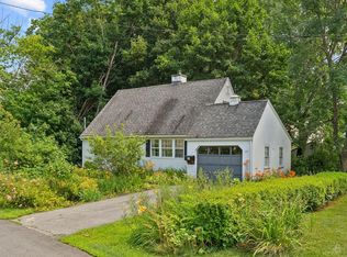 17 Brooklawn Ave, Augusta, ME 04330