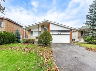 88 Rockford Rd, Toronto, ON M2R3A7