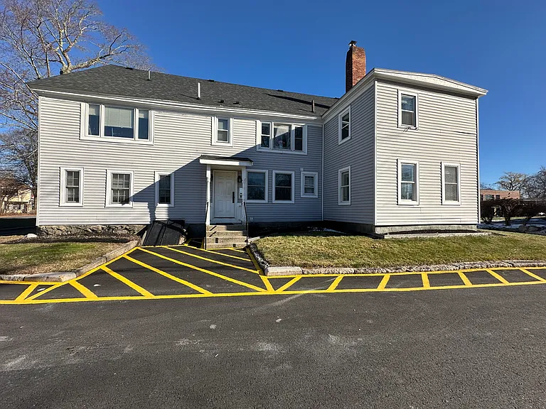 250 Walnut St #B — Photo 19