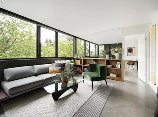 2020 SW Main St UNIT 806, Portland, OR 97205