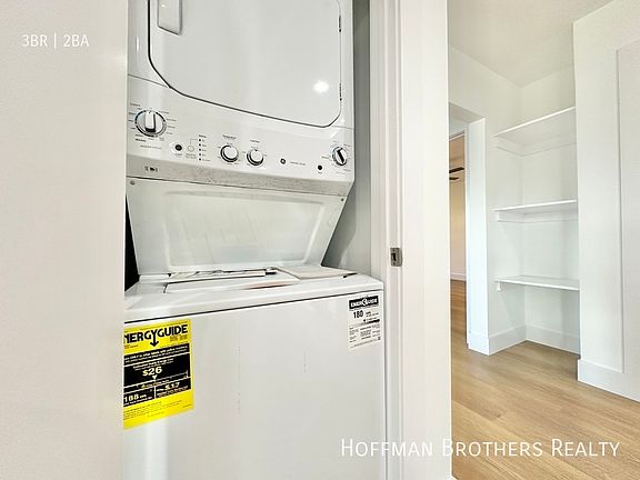 4th image of 2323 Marathon St #1A
