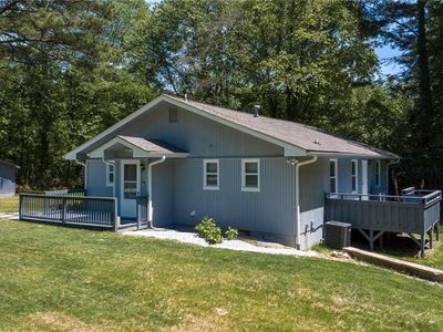 2863 Parkwood Rd, Snellville, GA, 30039