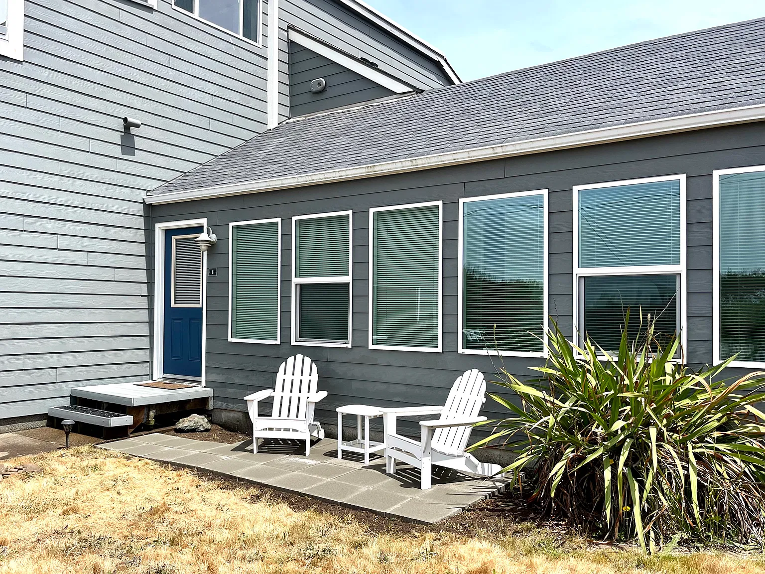 2 bed, 850 sqft, $1,900 — Photo 3