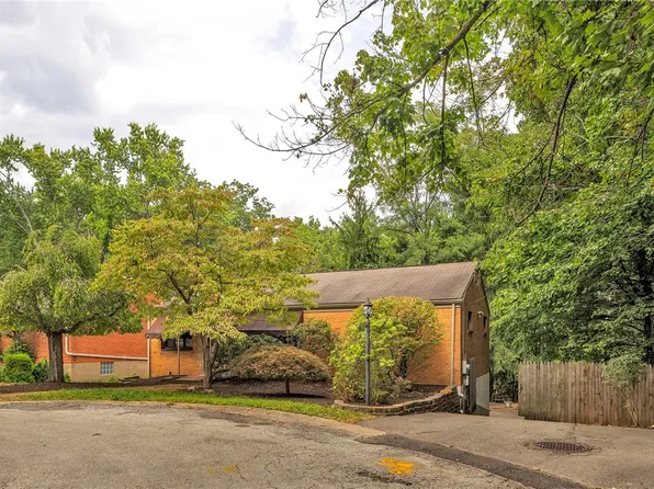 478 Barbara Dr, Pittsburgh, PA 15227