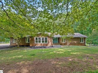 109 Nottingham Ct, Easley, SC 29640