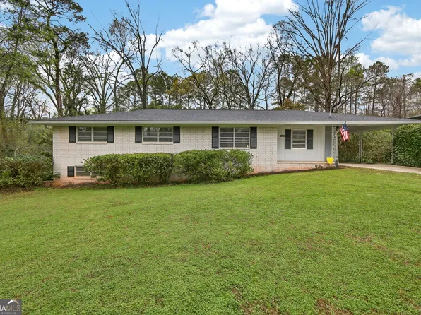 4144 Cedar Knoll Dr, Tucker, GA 30084