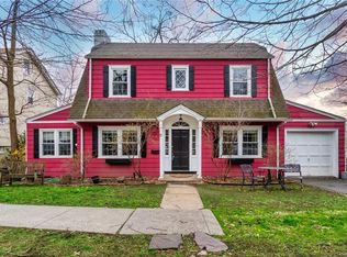 8 Schley Ave, New Rochelle, NY 10801