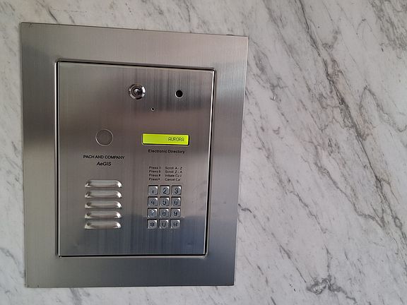 We value your safety! The Aurora is a locked building. Unlike most downtown apartments buildings, Airbnb's are not permitted in The Aurora. You won't be bumping into strangers all the time.