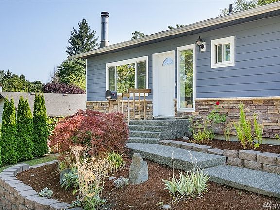 3rd image of 7222 16th Ave SW