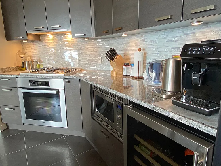 6168 Wilson Ave #1304 — Photo 7