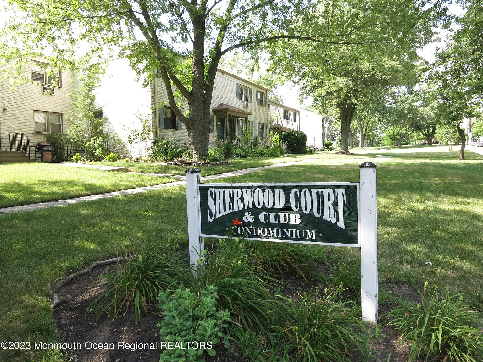 1 bed, 660 sqft, $2,000 — Photo 2
