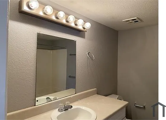 2693 E Oakleaf Dr — Photo 20