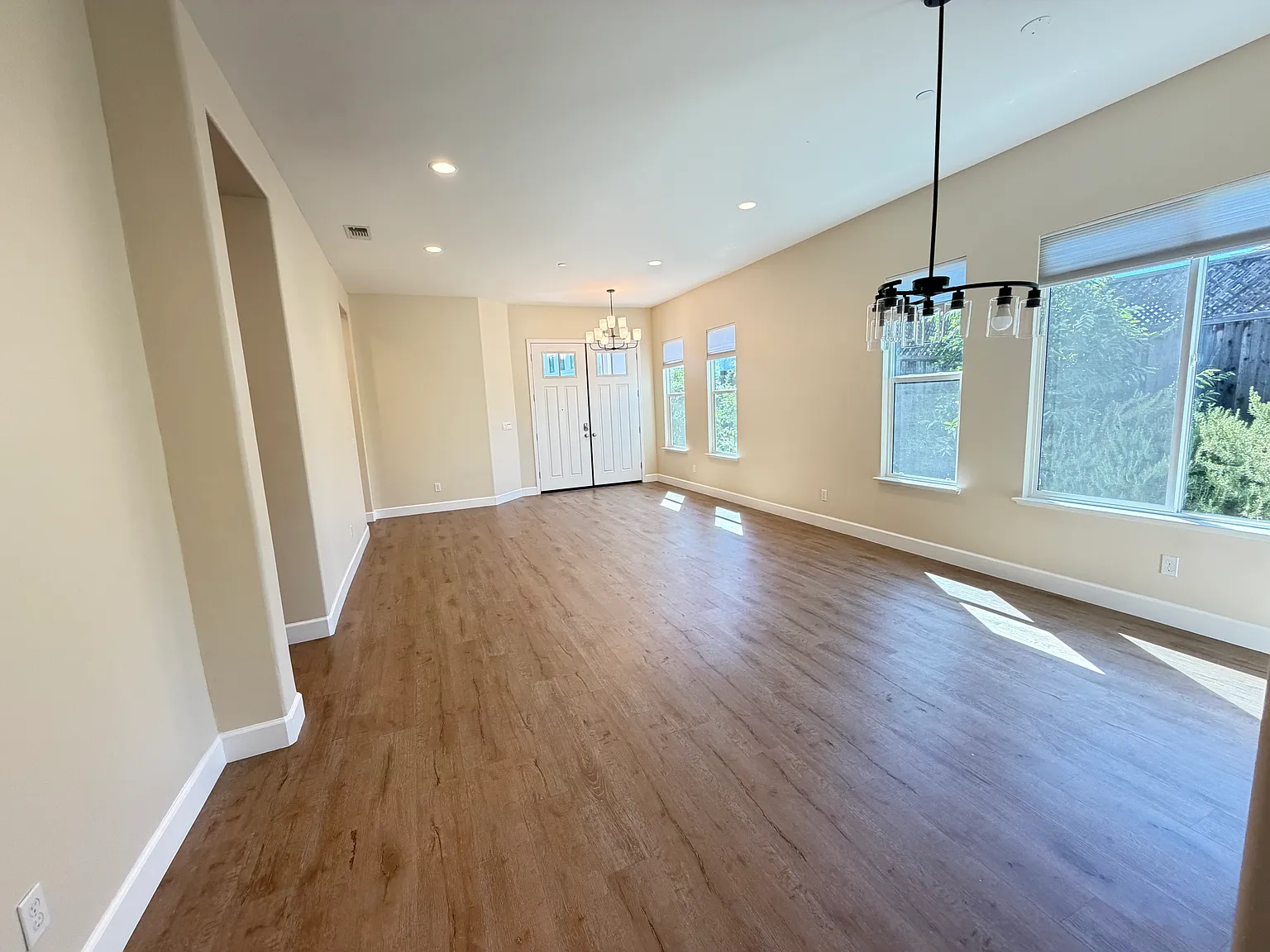 Darbster Pl, Santa Rosa — Photo 4