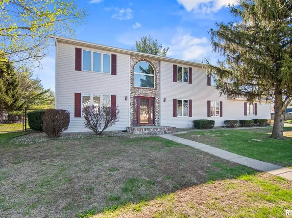 300 Kingspoint, Sherman, IL 62684