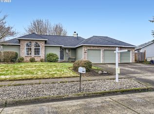 387 S 28th Ave, Cornelius, OR