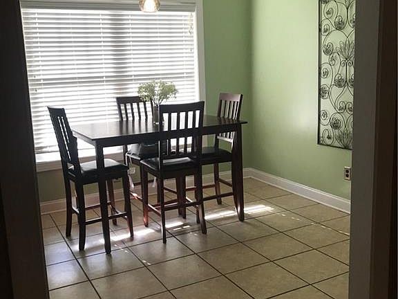 3rd image of 1310 Gingerwood Ln