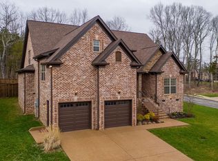 765 Rolling Creek Dr, Mount Juliet, TN 37122