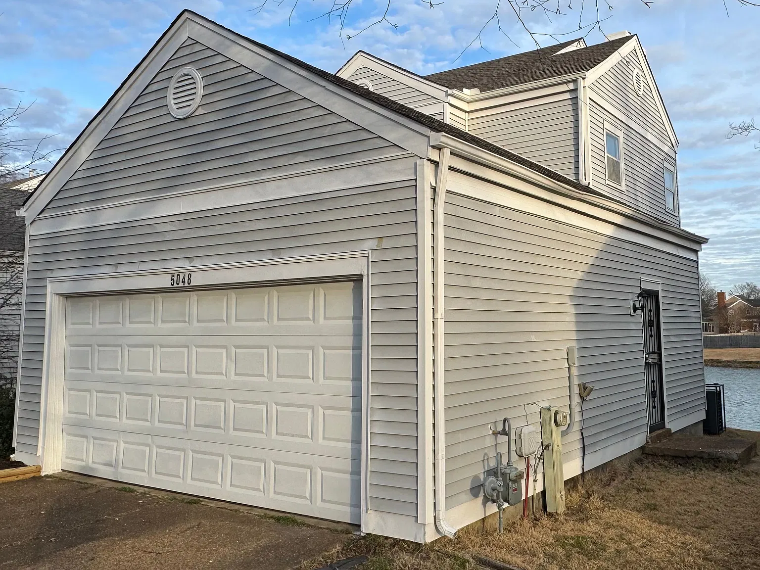 Spacious 2-Story Lakeview Home with Ensuite Bedrooms & Garage — Photo 2