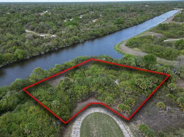Newman Dr, North Port, FL 34288