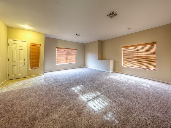 4th image of 1354 Hodges Ave