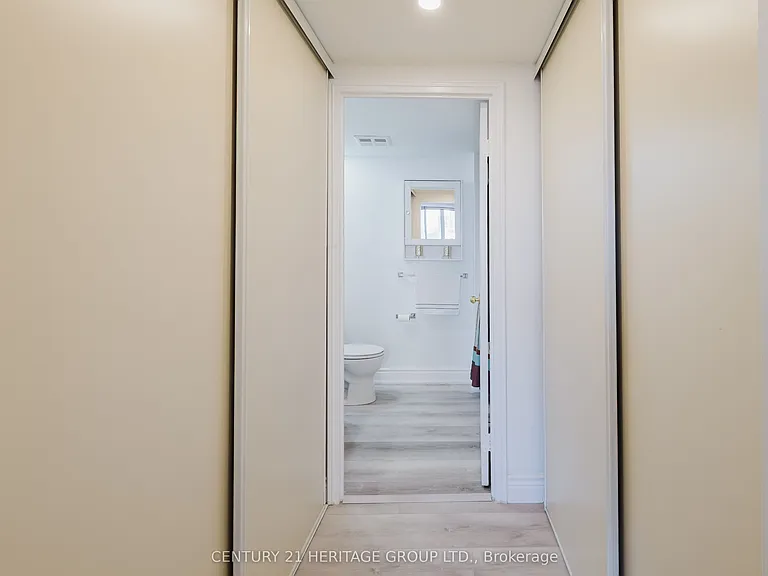 270 Davis Dr #209 — Photo 21